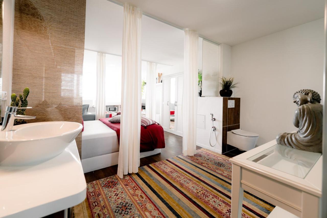 Business Sleeping Place Rolle Exterior foto